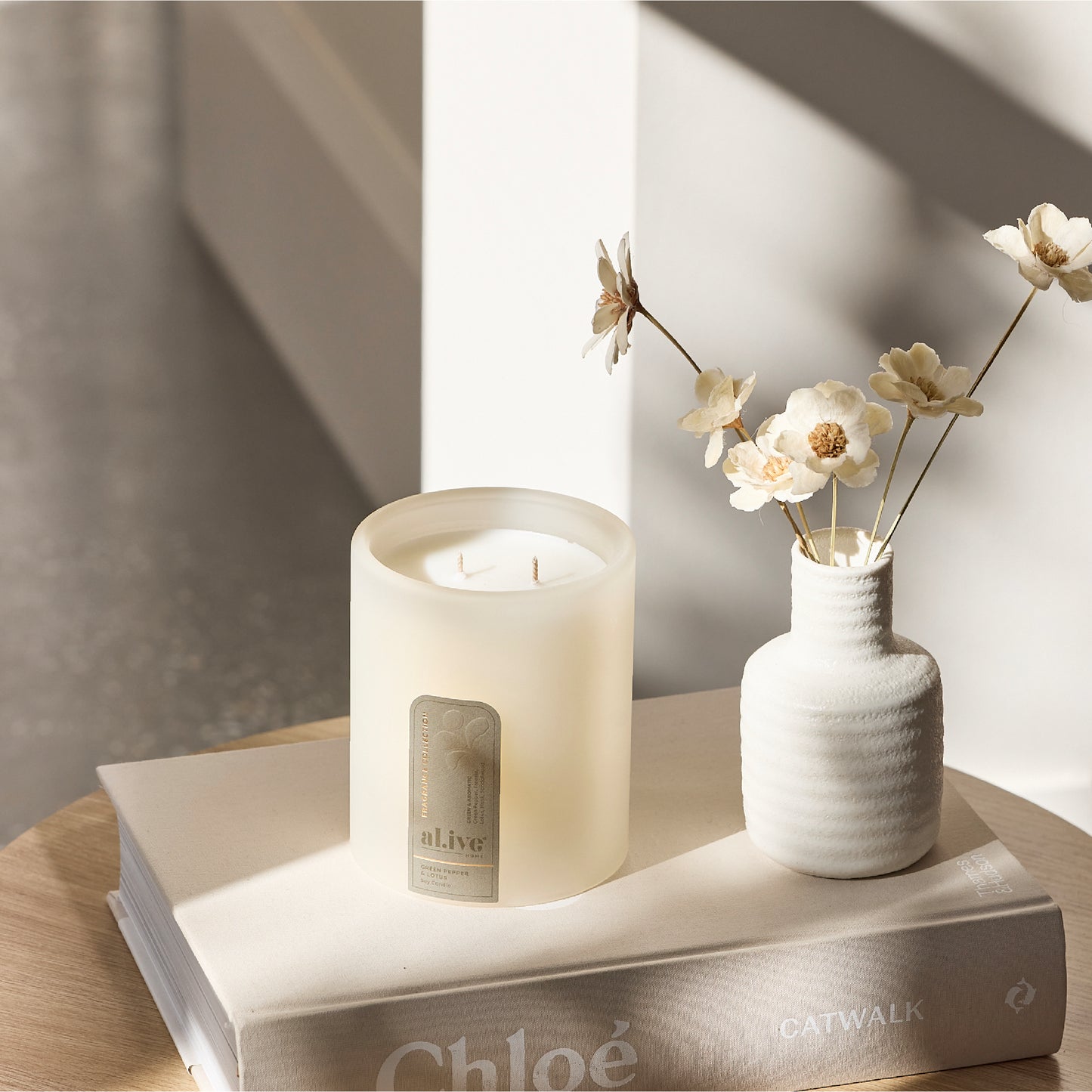 al.ive soy candle - green pepper & lotus