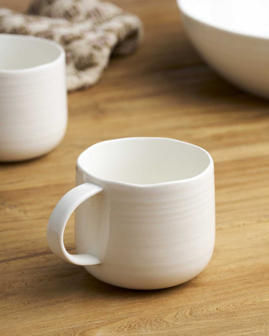 Robert Gordon - Set of 4 Mugs / At Home