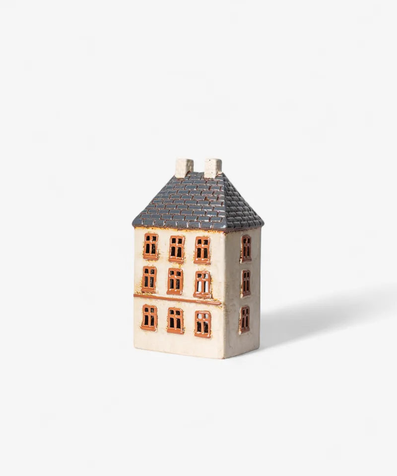 Christmas Tea Light House - Cotswolds Manor